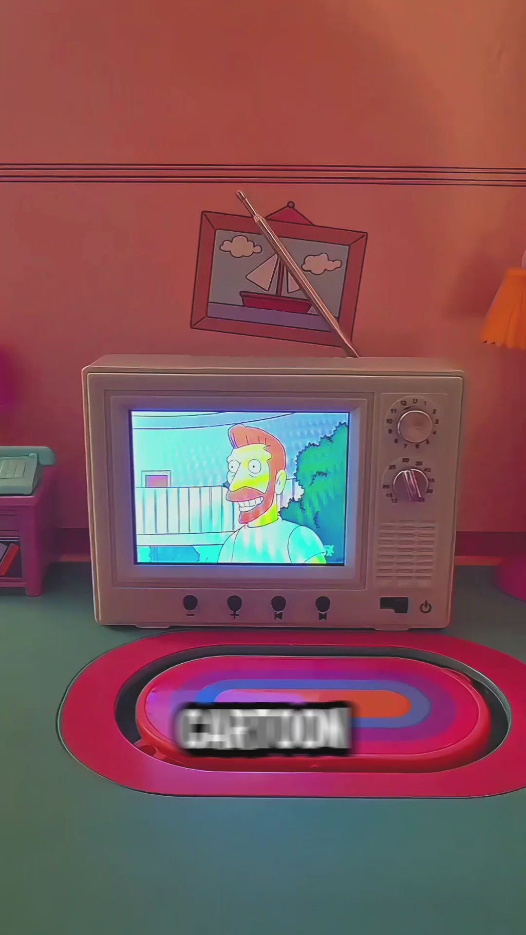 Mini TV™ - Retro 2.4-inch TV